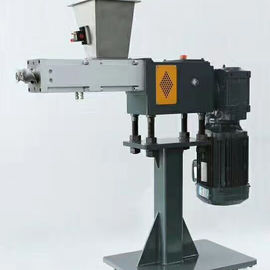 Double Screw Extruder Side Feeder Machine With Hopper Untuk Industri Petrokimia