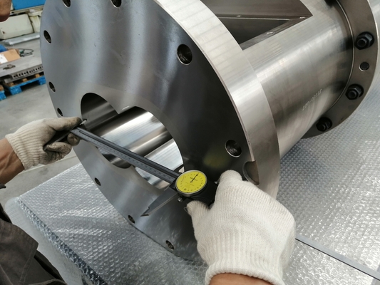 CNC Machining Co Rotating Twin Screw Extruder Parts Barrel Oleh Joiner