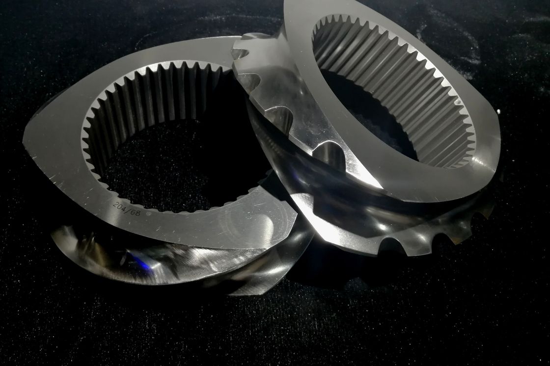 Suku Cadang Ekstruder Twin-Screw Bersertifikasi ISO9001 2015 untuk Aplikasi Sand Blasting dan Polishing