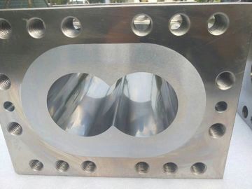 Sekrup Extruder Yang Tahan Abrasive Yang Tinggi Dan Barel Combi Barel TEX77