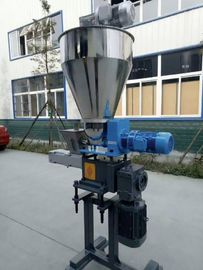 Double Screw Extruder Side Feeder Machine With Hopper Untuk Industri Petrokimia
